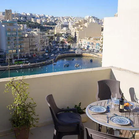 Stylish Saint Julians 1 Bedroom Penthouse With Terrace In The Centre With Seaview * San Julián